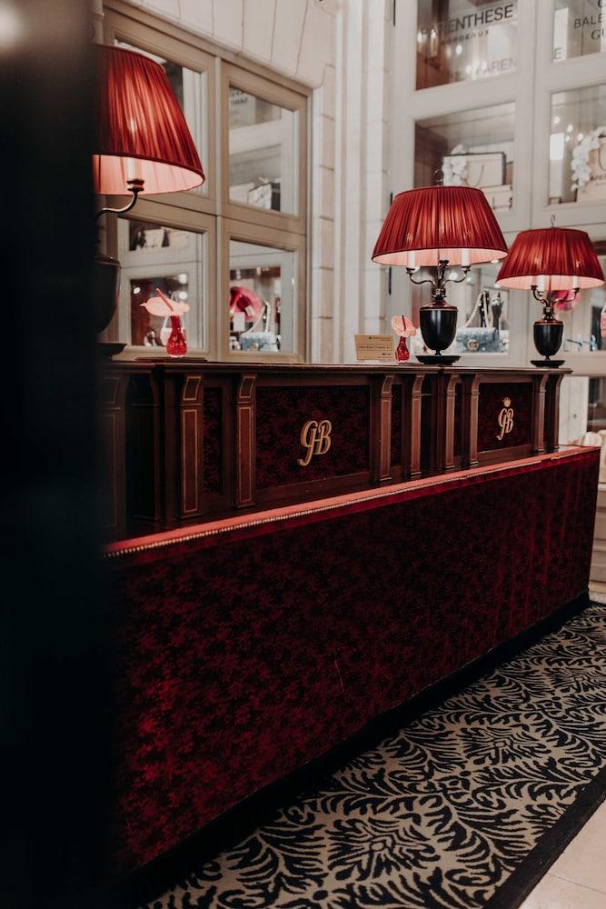Intercontinental Bordeaux Le Grand Hotel, an IHG Hotel - Lobby