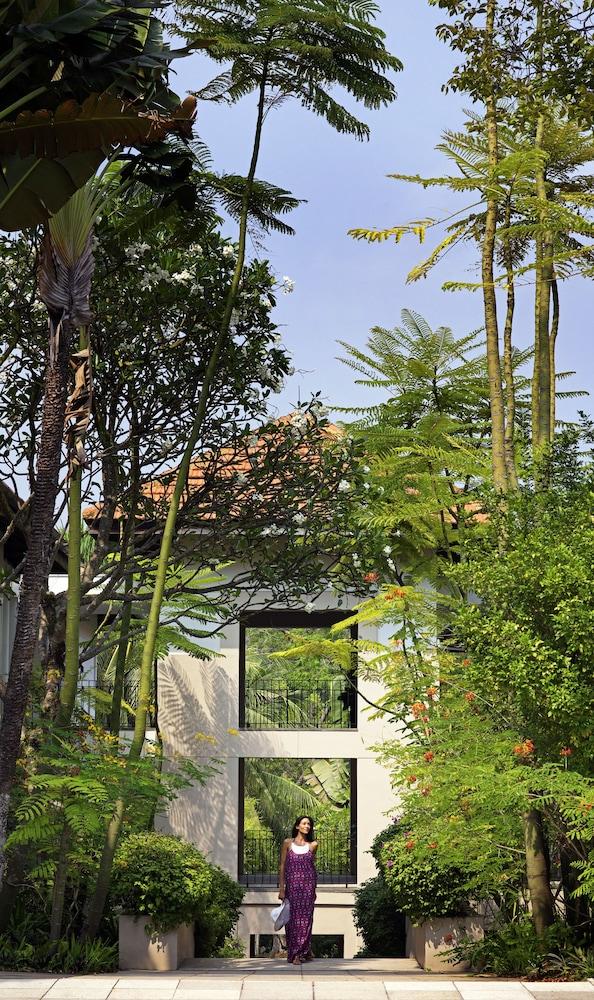 Sofitel Singapore Sentosa Resort & Spa - Property Grounds