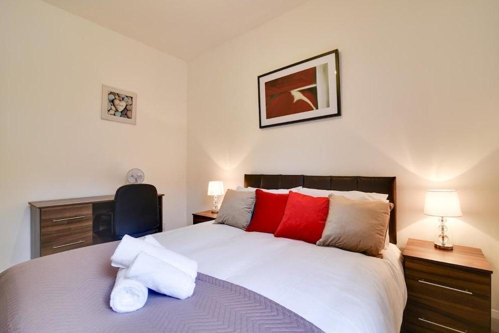 Two Bedroom Serviced Apartment - Room