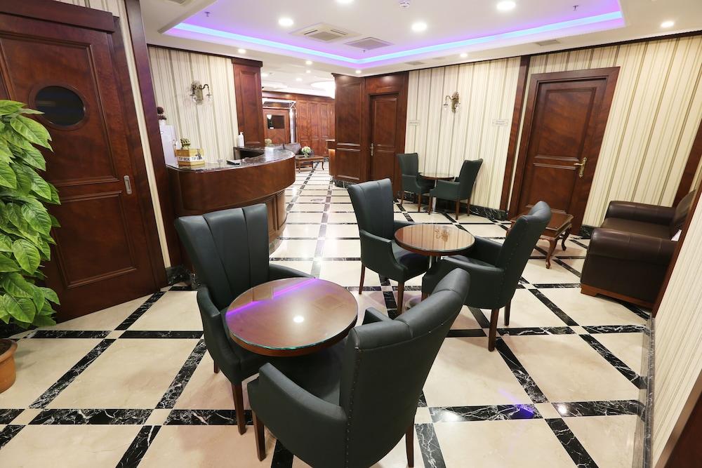 Alpinn Hotel Istanbul- Special Class - Lobby Sitting Area