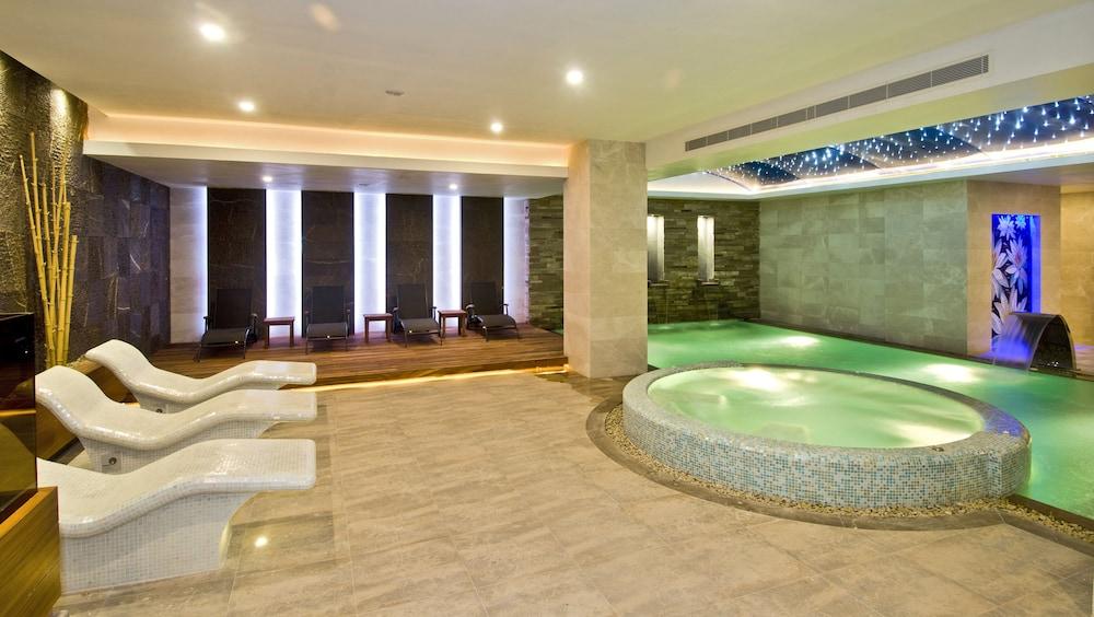 Marigold Thermal Spa Hotel - Pool