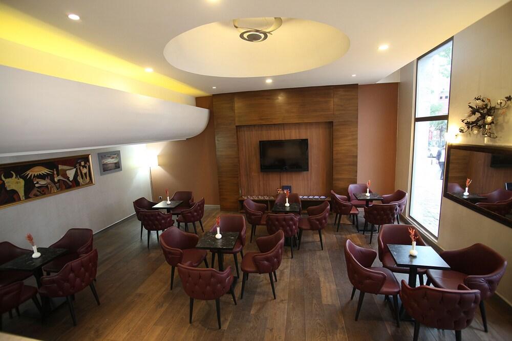 Kervansaray Bursa City Hotel - Lobby Lounge