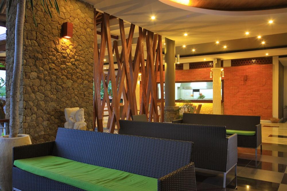 Abi Bali Resort Villas & Spa - Lobby Sitting Area