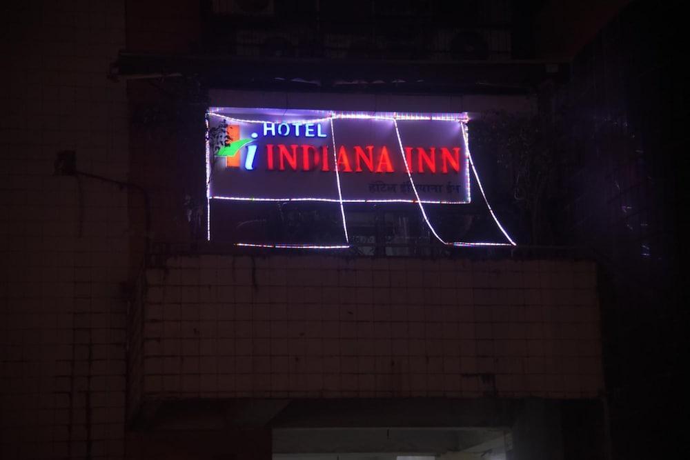 Hotel Indiana Inn - Exterior