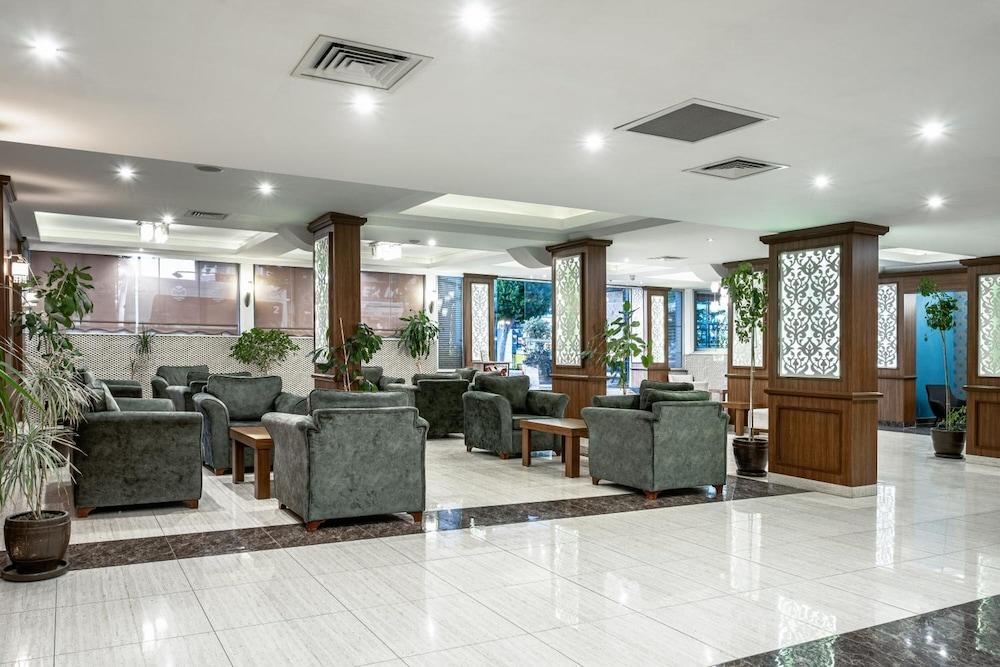 Mesut Hotel - Lobby