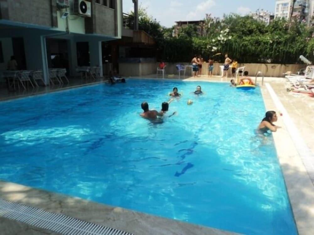 Tunali Apart Otel - Outdoor Pool