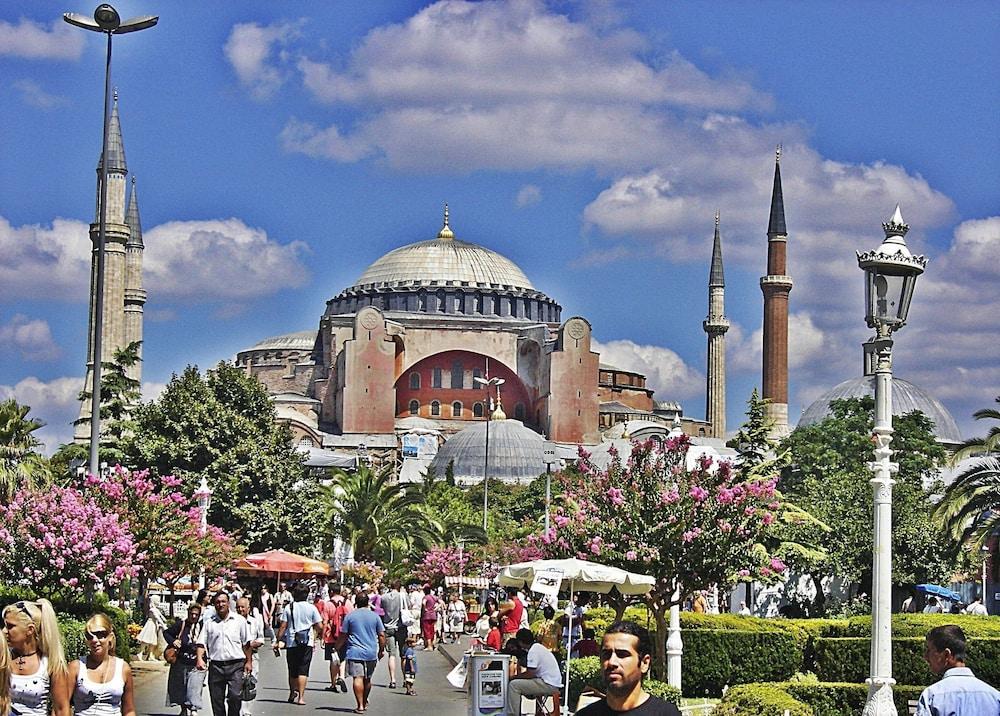 إسطنبول سيدني هوتل - Exterior