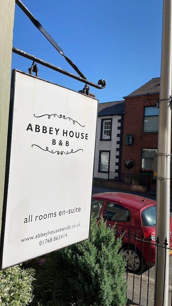 Abbey House Bed and Breakfast - Exterior