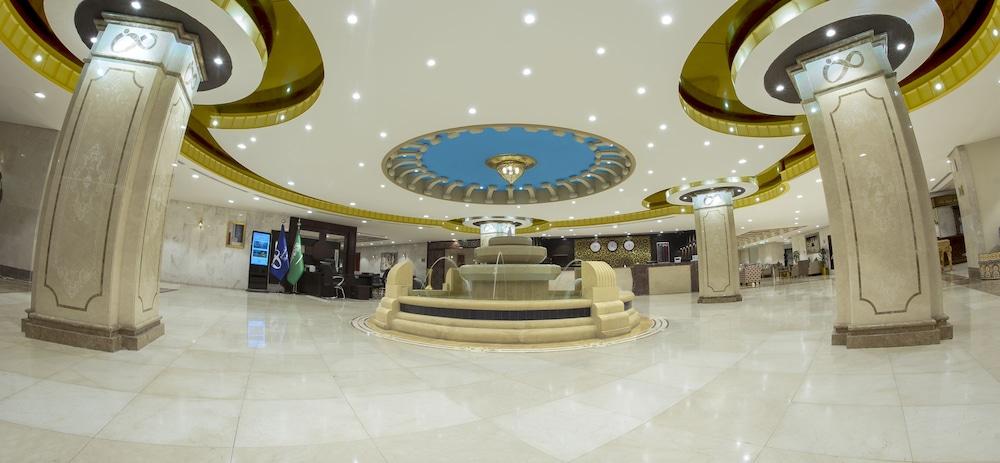 Infinity Hotel Makkah - Interior Entrance