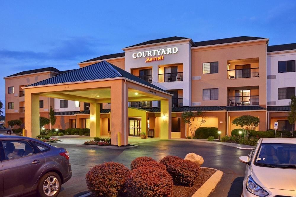 Courtyard by Marriott Indianapolis South - Exterior