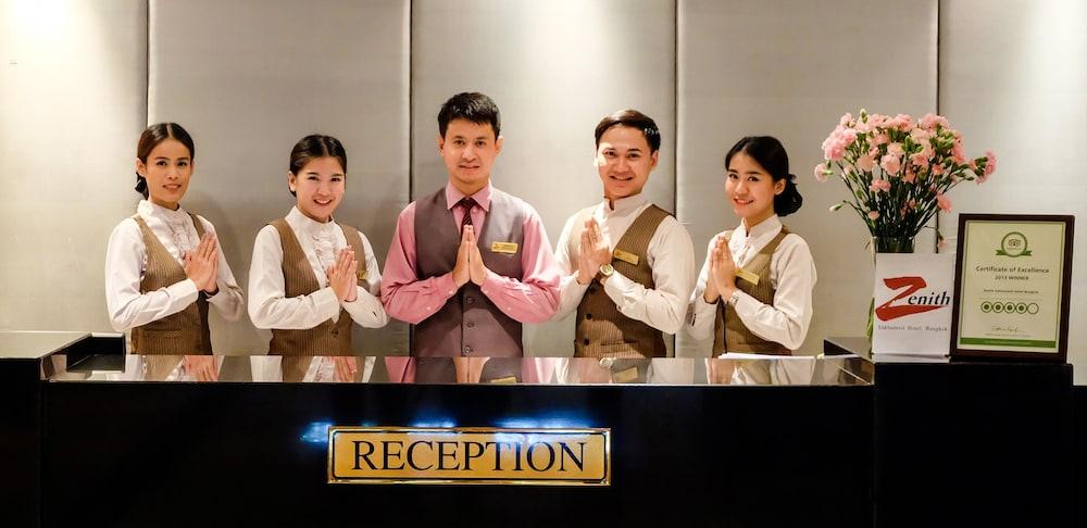 Zenith Sukhumvit Hotel, Bangkok - Reception