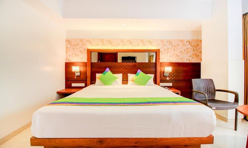 Hotel SriKrishna Paradise Thane Airoli - Room