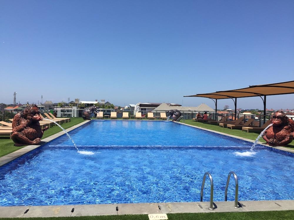 Sulis Beach Hotel and Spa - Rooftop Pool