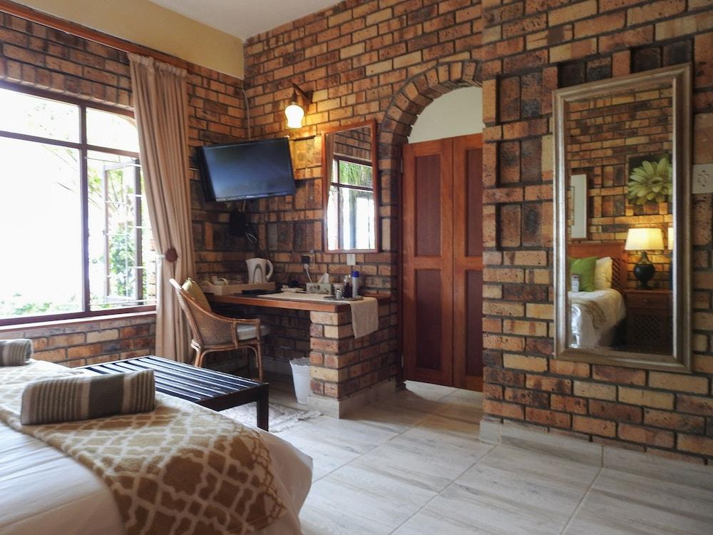 Mossel Bay Guest House - Featured Image
