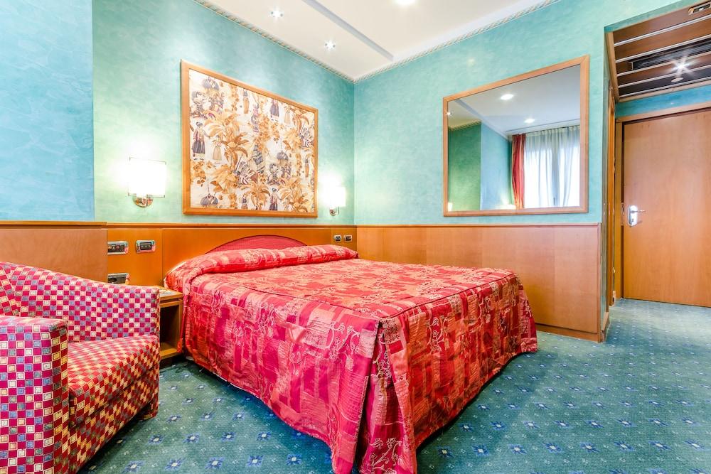 Hotel Brunelleschi - Room