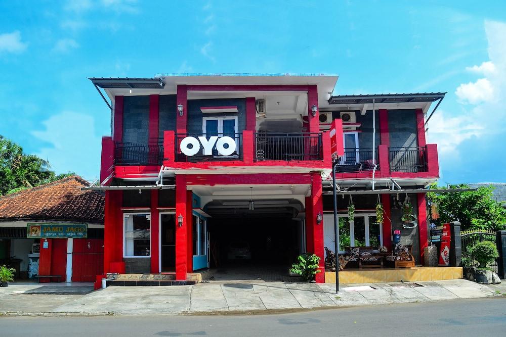 OYO 609 Ms Hotel Pangandaran - Featured Image