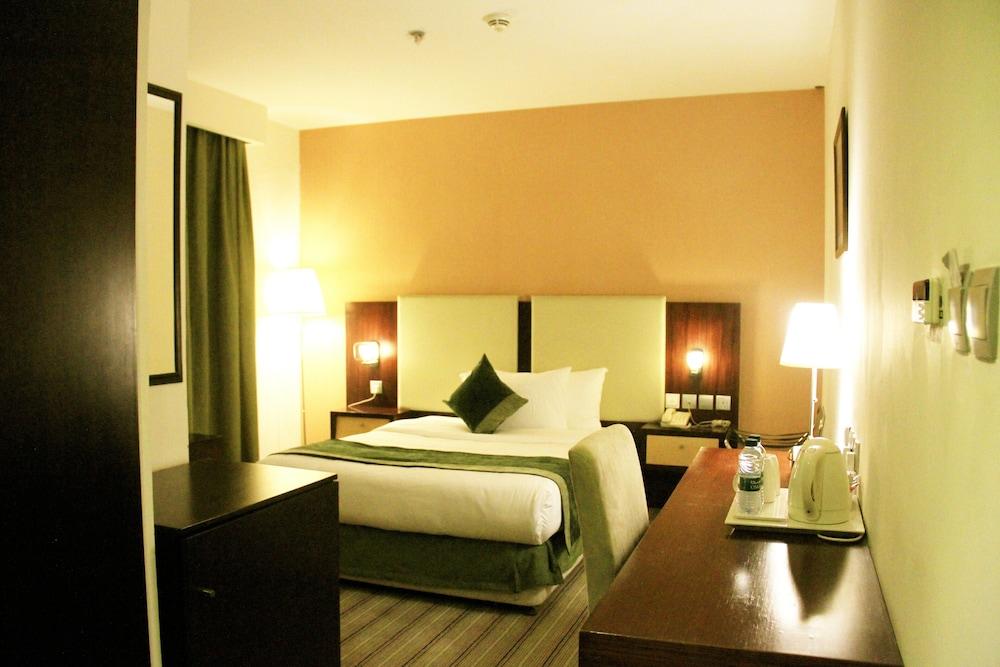 Business Inn Olaya Hotel - Room