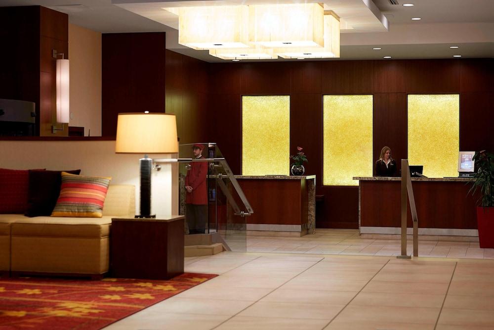 Ottawa Marriott Hotel - Lobby