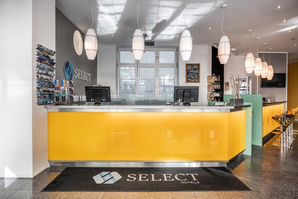 Select Hotel Berlin Checkpoint Charlie - Reception