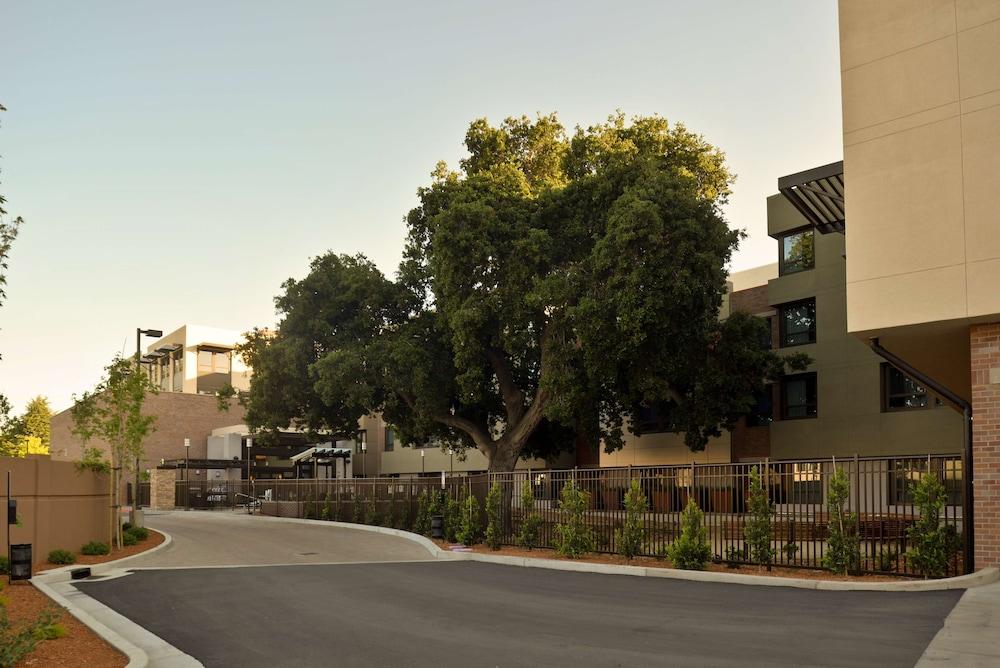 Homewood Suites by Hilton Palo Alto - Exterior