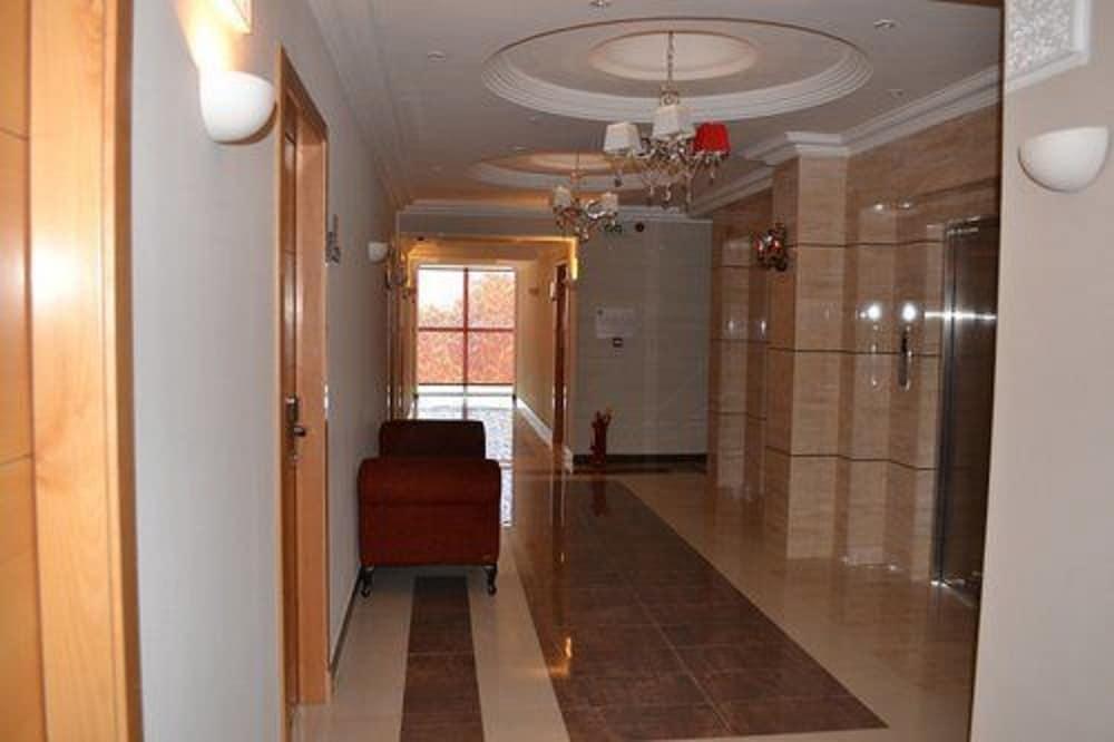 Jardy Hôtel & Suites - Interior