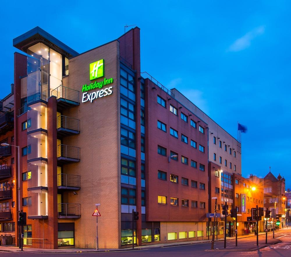 Holiday Inn Express Glasgow City Centre Riverside, an IHG Hotel - Featured Image