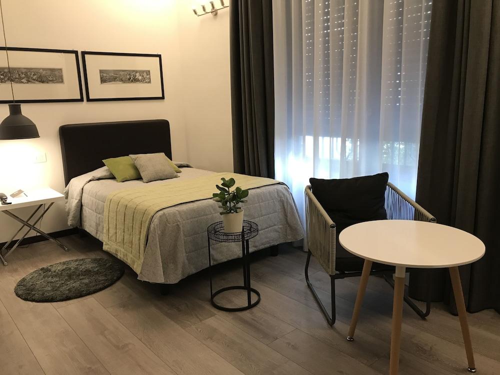 Hotel Bernina - Room