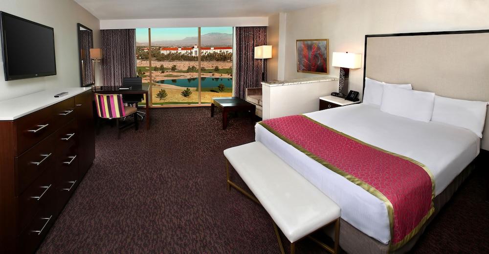 Suncoast Hotel and Casino - Room