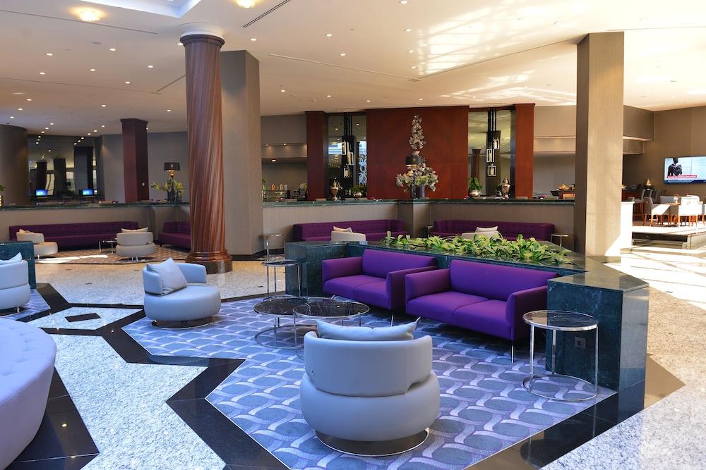 Grand Cevahir Hotel & Convention Center - Lobby Sitting Area