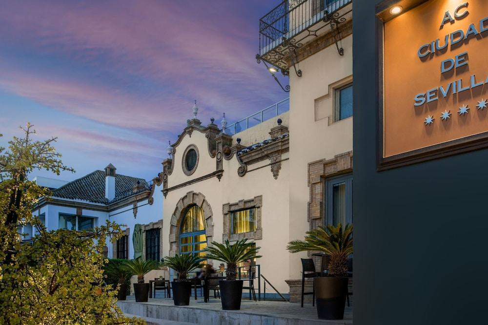 AC Hotel Ciudad de Sevilla by Marriott - Exterior