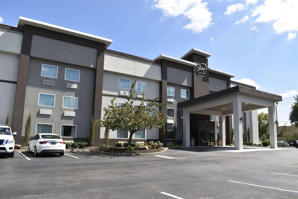 Sleep Inn & Suites Knoxville West - Featured Image