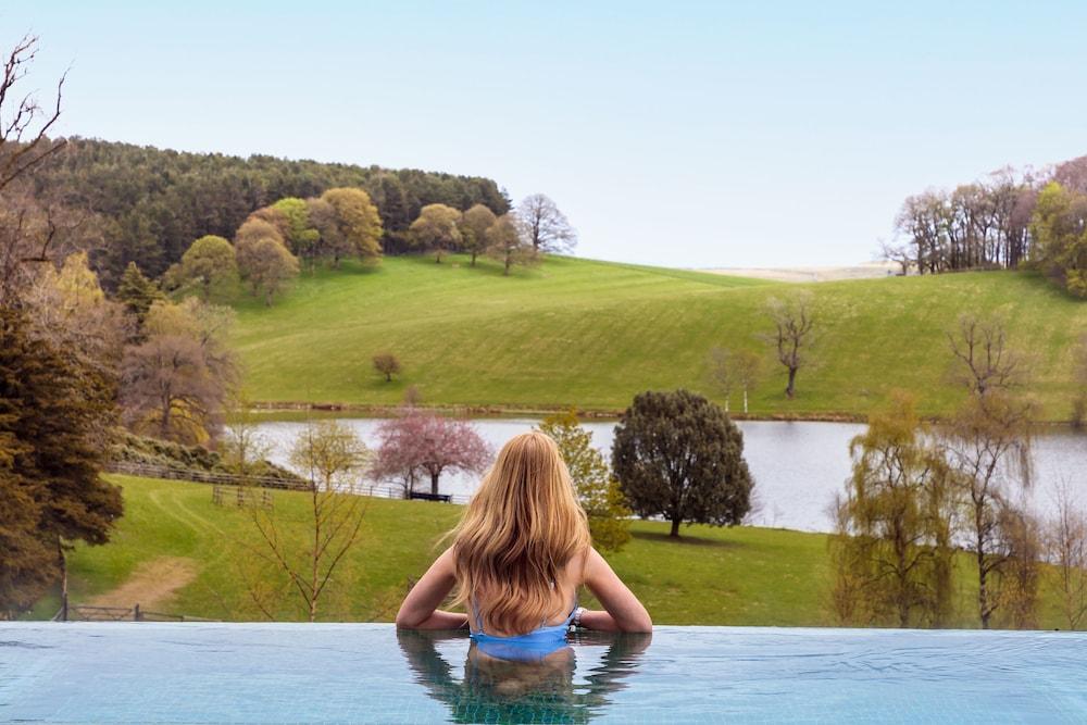 The Coniston Hotel and Country Estate - Infinity Pool