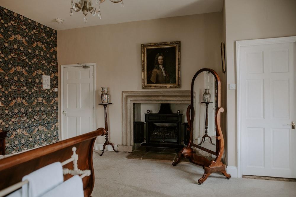 Allington Manor - Room