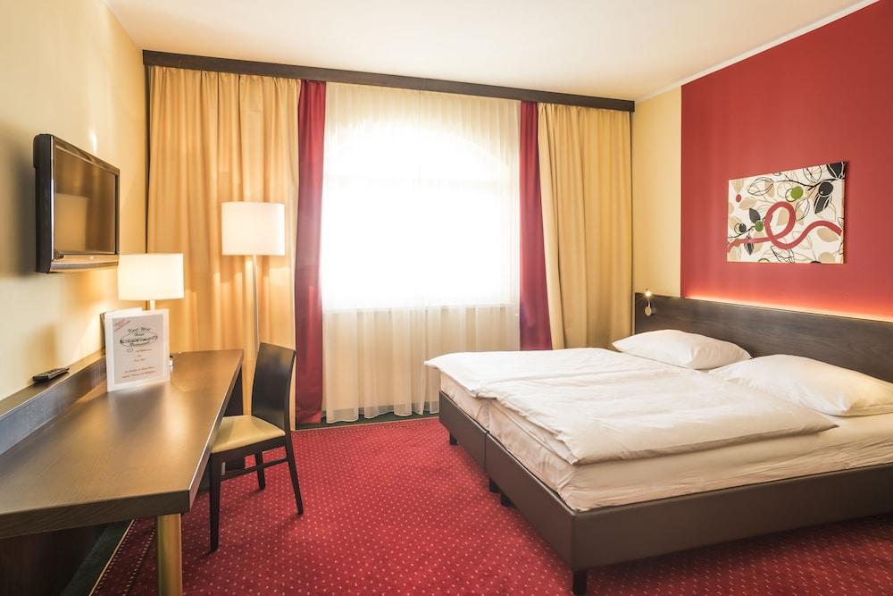 Hotel Karl-Wirt - Room