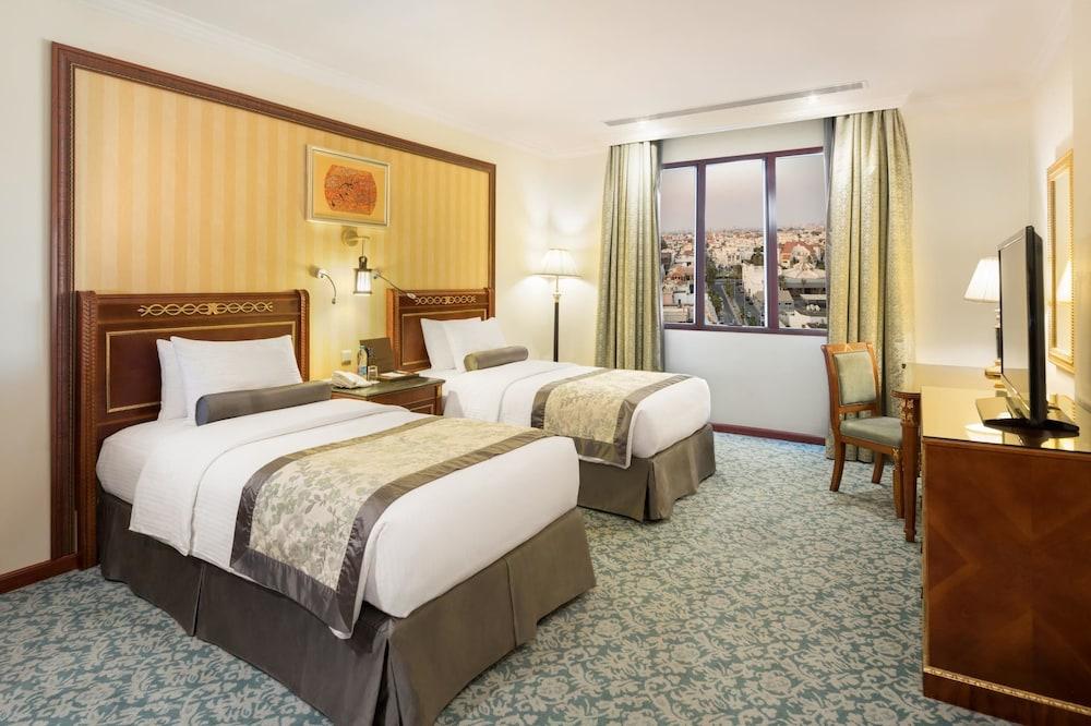 Quiet Hotel Jeddah - Room