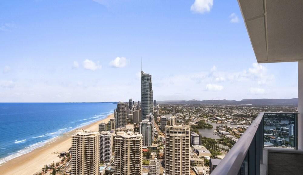 Gold Coast Private Apartments - Featured Image
