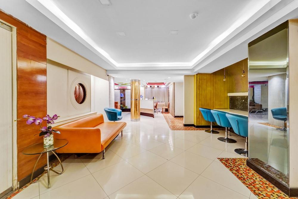 UPAR Hotels Sukhumvit 11 Nana - Reception