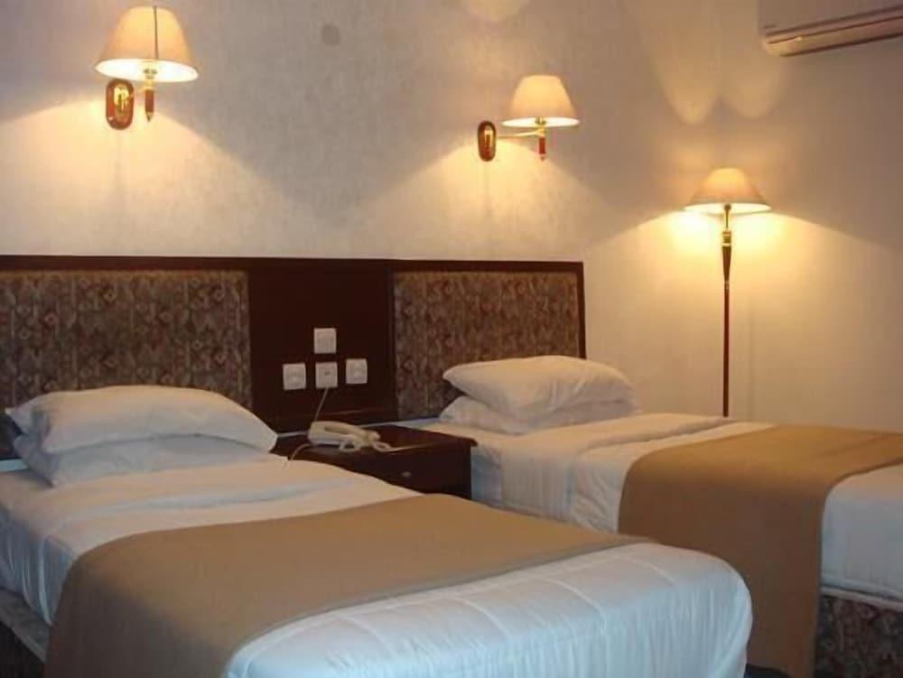 OIa Palace Hotel - Room