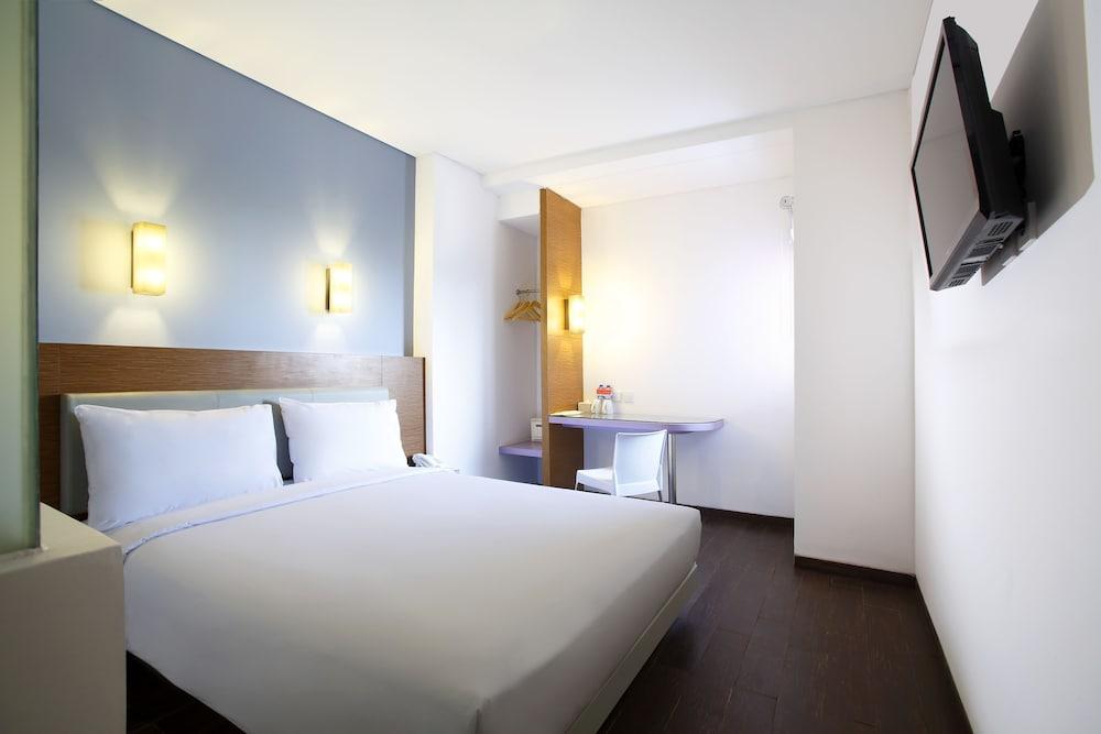 Amaris Hotel Pasar Baru - Room