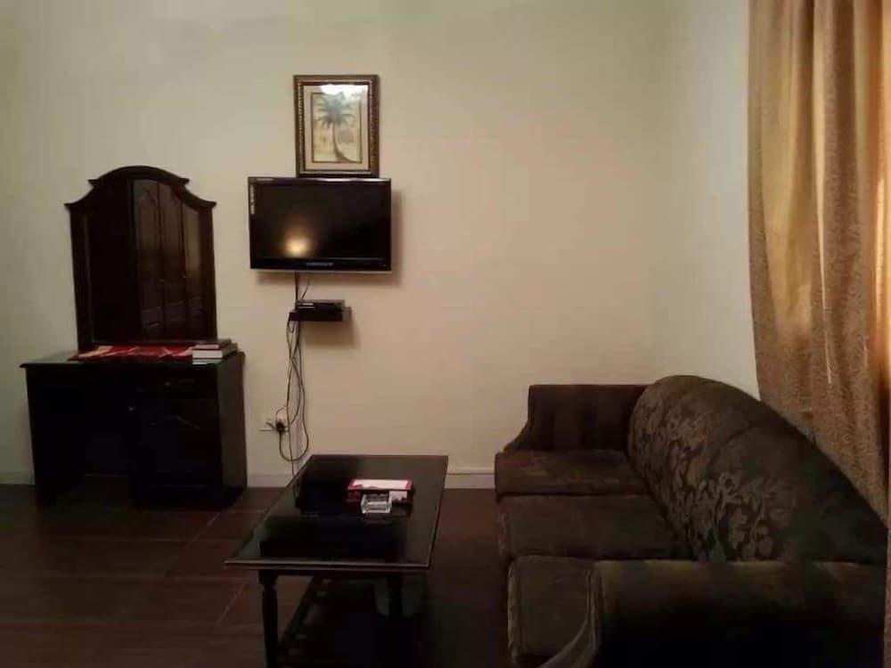 Aman Furnished Apartment 2 - null