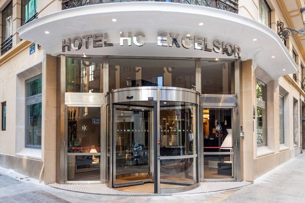 Catalonia Excelsior Hotel - Exterior