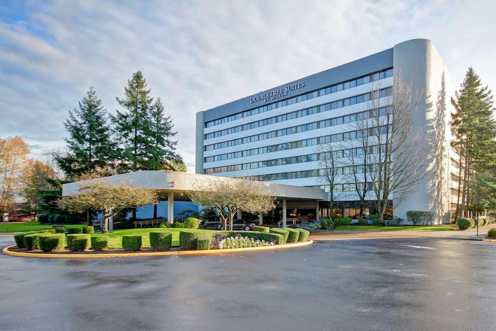DoubleTree Suites by Hilton Seattle Airport - Southcenter - Featured Image