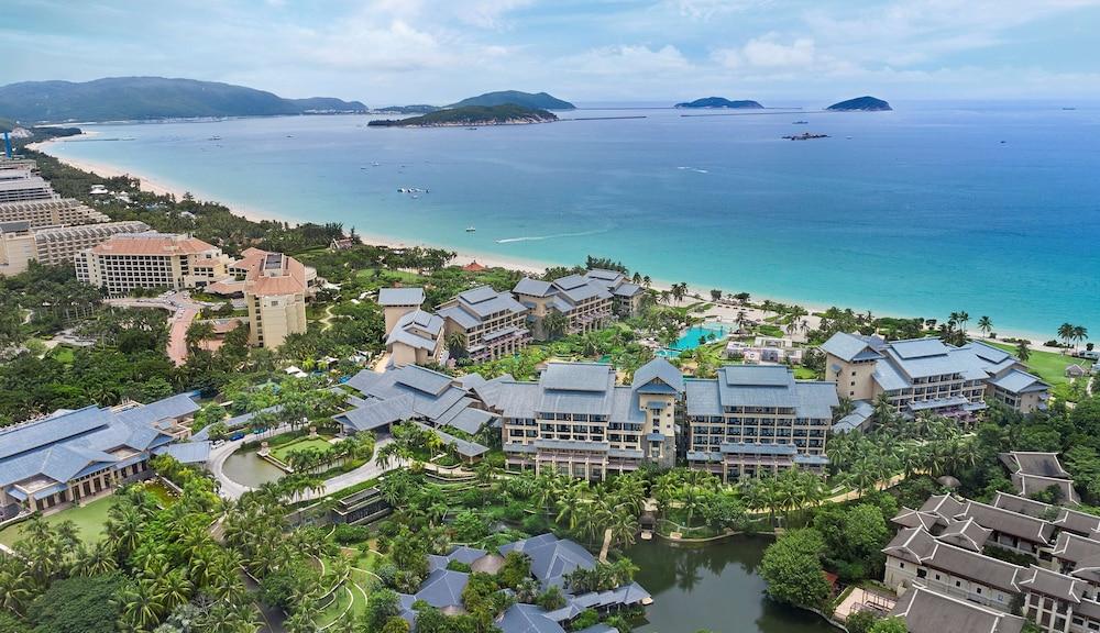 Hilton Sanya Yalong Bay Resort & Spa - Exterior
