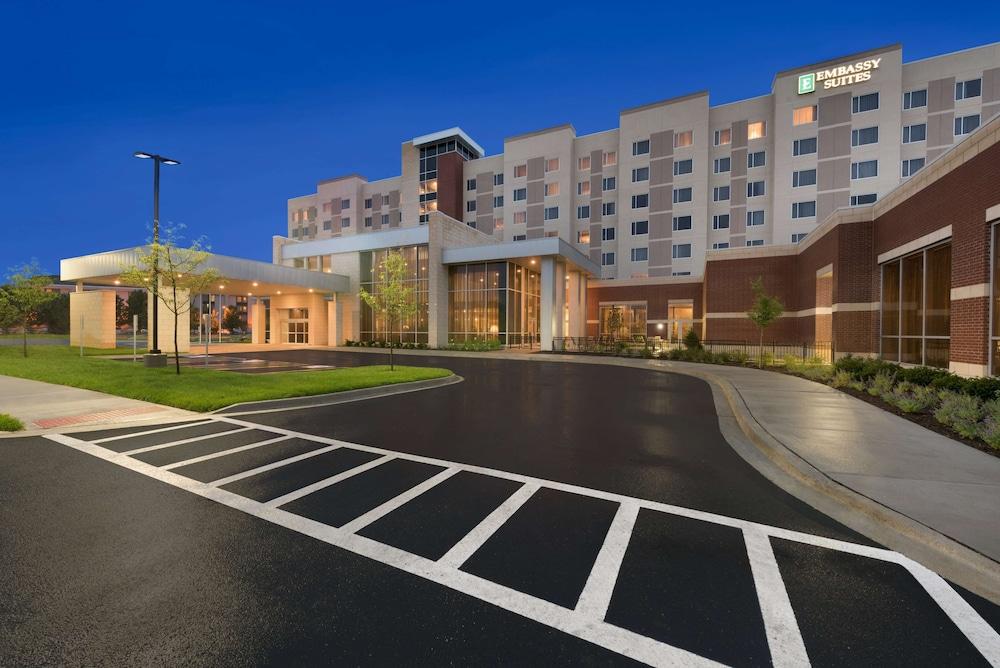Embassy Suites by Hilton Chicago Naperville - Featured Image