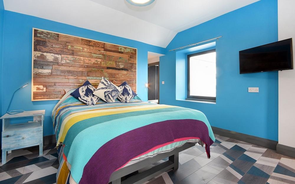 Farne Island Bed and Breakfast - Room