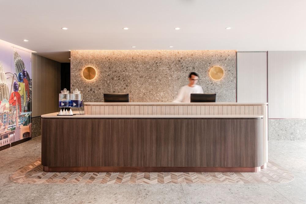 FOX Lite Hotel DPulze- Cyberjaya  by Ascott - Reception