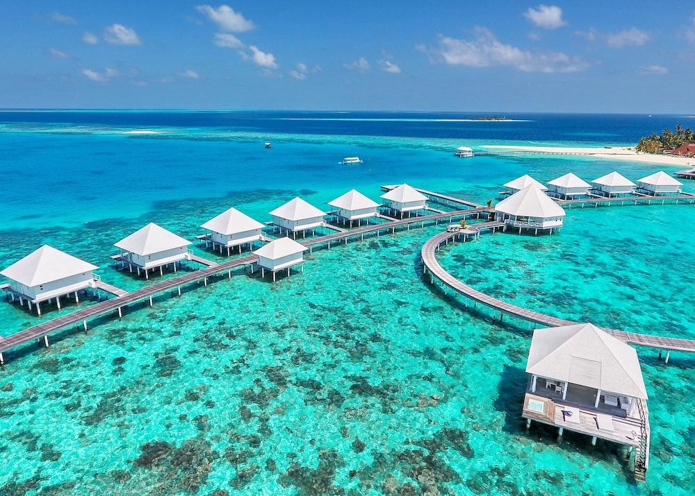 Diamonds Thudufushi Maldives Resort & Spa - Aerial View