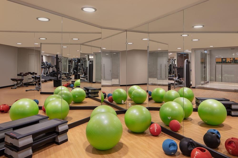 شيراتون إسطنبول ليفنت - Fitness Facility