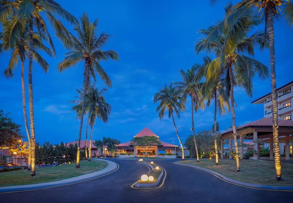 Hyatt Regency Kuantan Resort - Featured Image