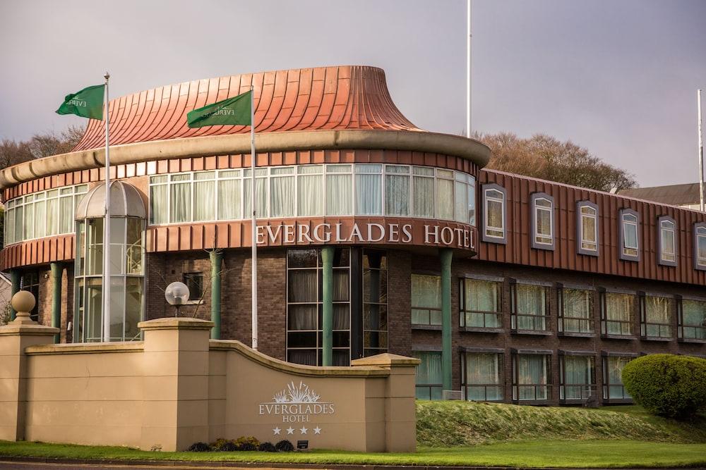 Everglades Hotel - Exterior